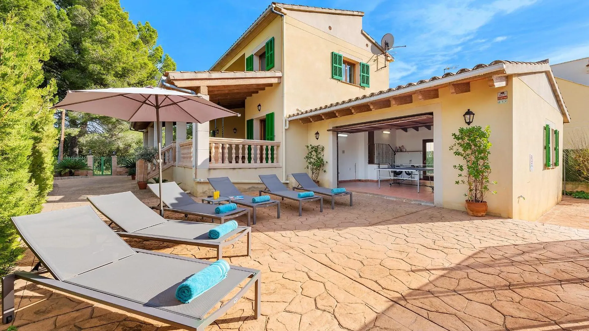 Villa Manresa In Alcudia By Js Villas