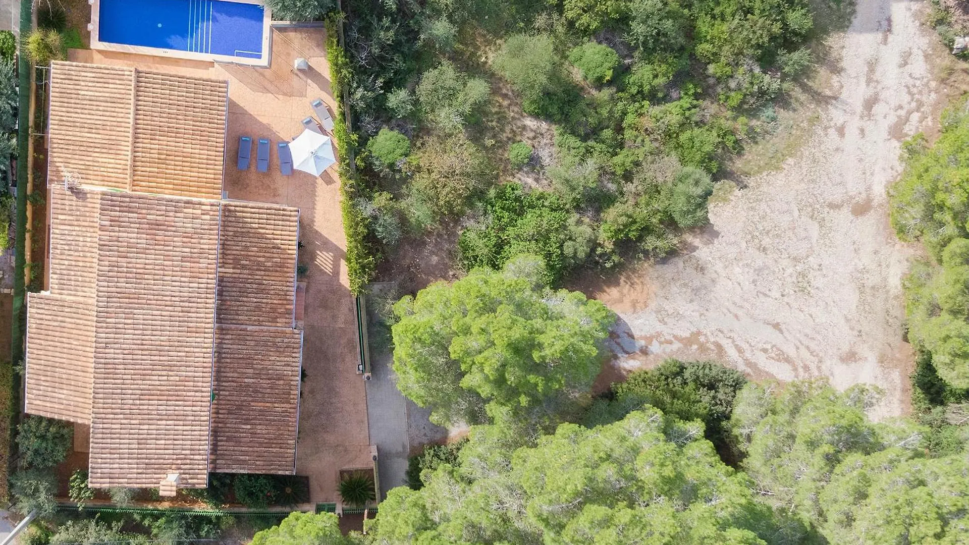 Villa Manresa In Alcudia By Js Villas Spain